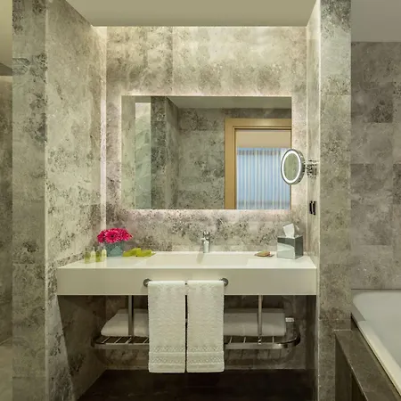 Hotel Doubletree By Hilton Manisa