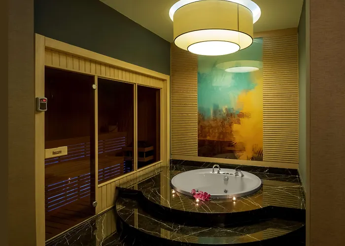 Ξενοδοχείο Doubletree By Hilton Μανίσα