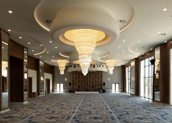 Doubletree By Hilton Μανίσα