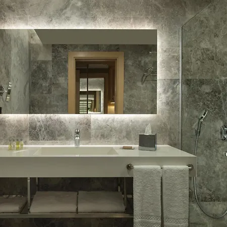 Doubletree By Hilton Hotel 5*