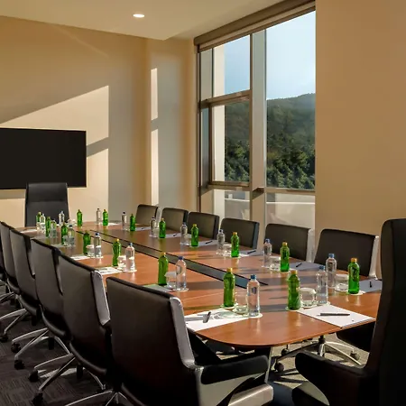 Hotel Doubletree By Hilton