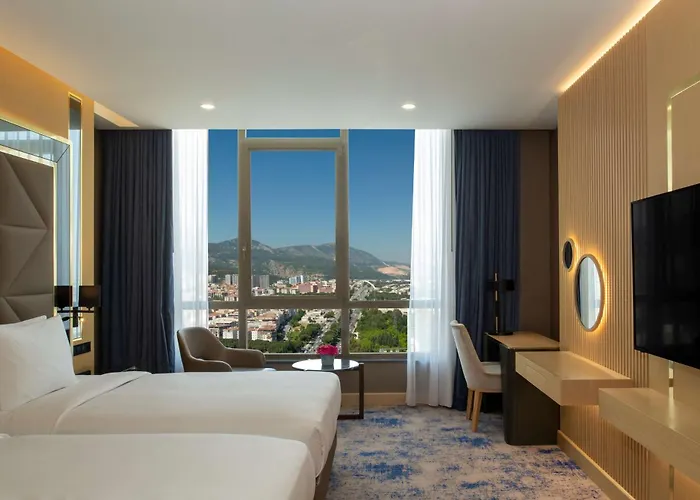 Hotell Doubletree By Hilton Manisa