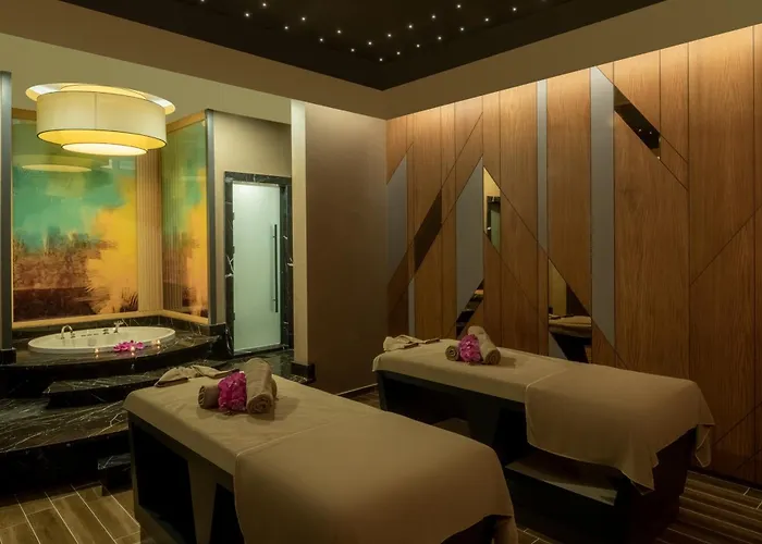 Doubletree By Hilton Hotell 5*