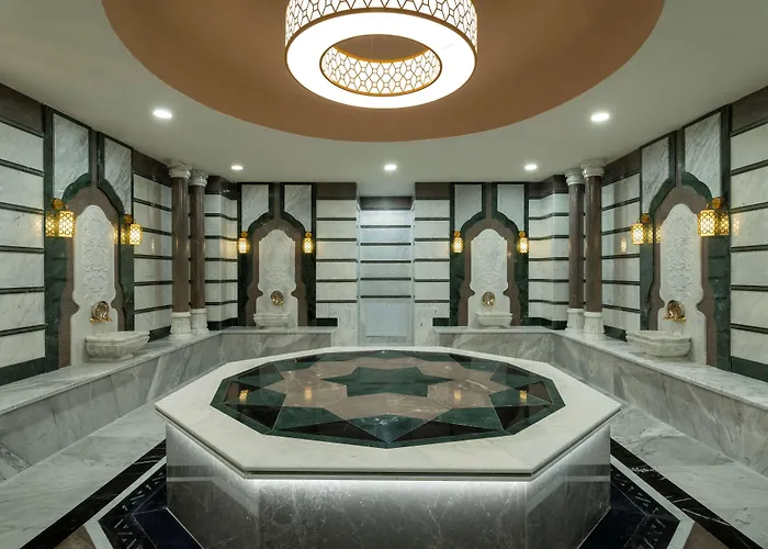 Doubletree By Hilton Μανίσα