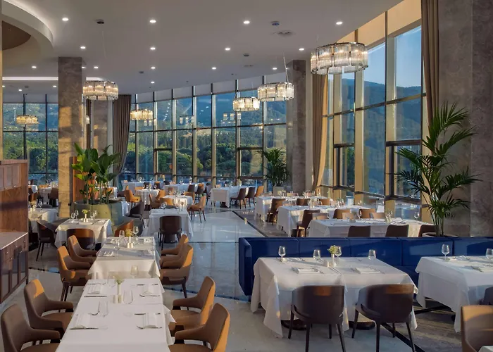 Doubletree By Hilton 5*